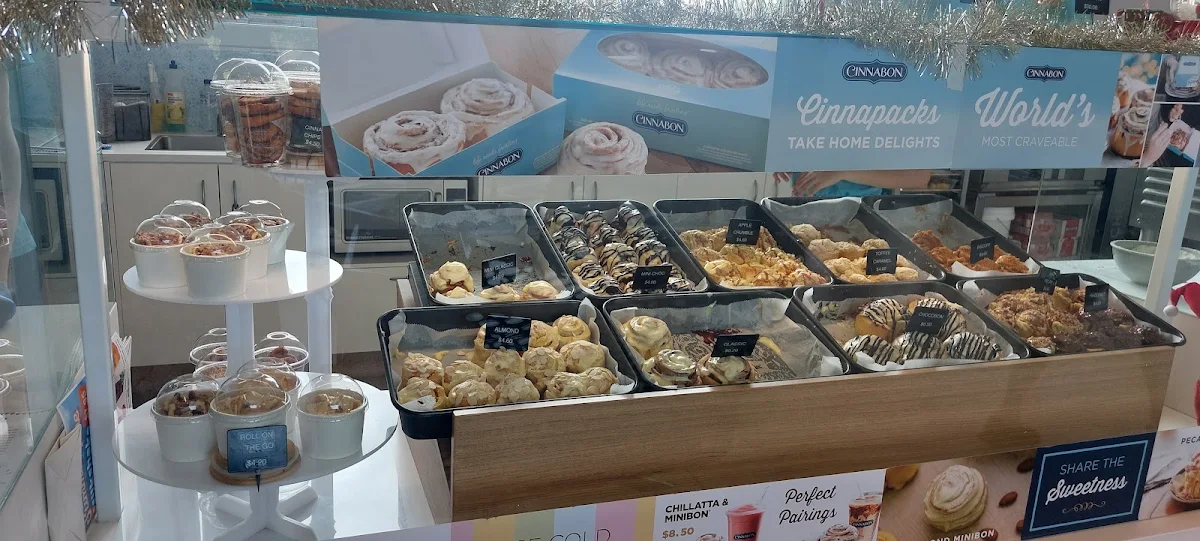 Vibe, Cinnabon Sunshine Plaza