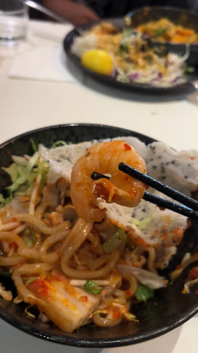 Food & drink, Xin Chào