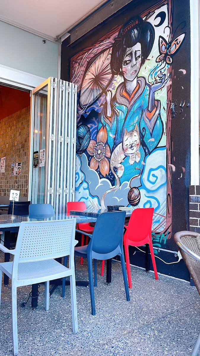 Vibe, JFX Noodle & Tapas Bar