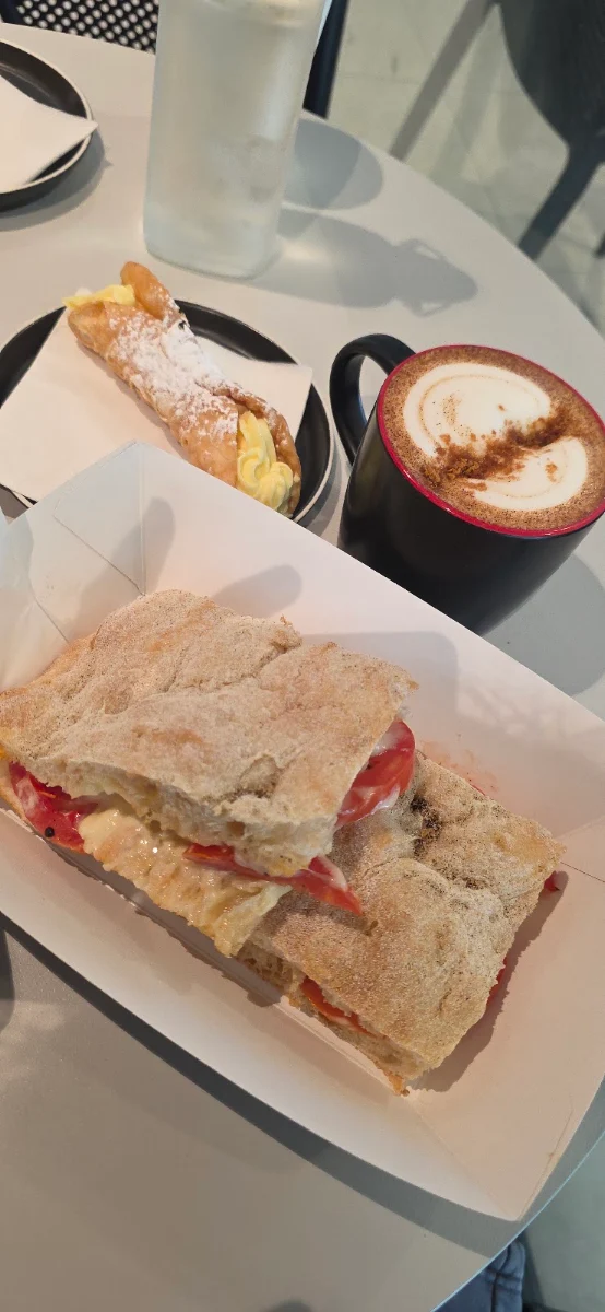 Food & drink photo 7