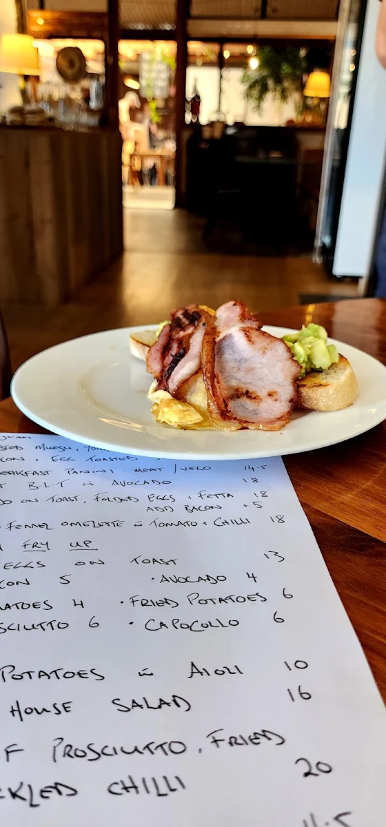 Menu, Little Ezida