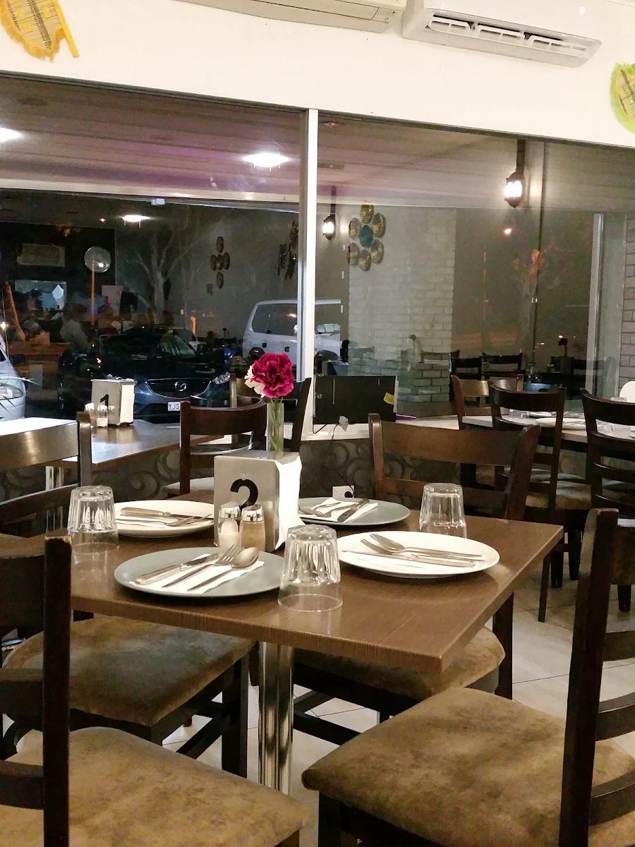 Vibe, Lahori Gate Restaurant