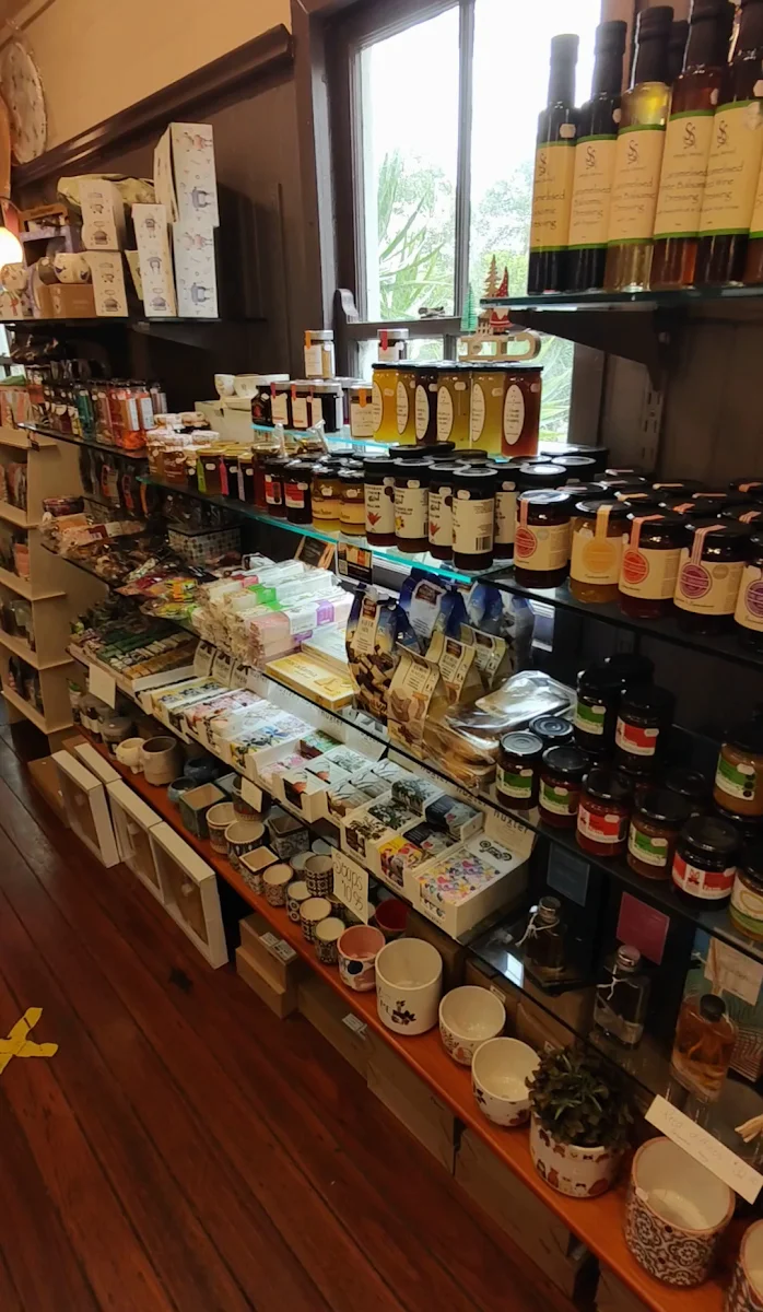 Vibe, Spice of Life Cafe & Deli