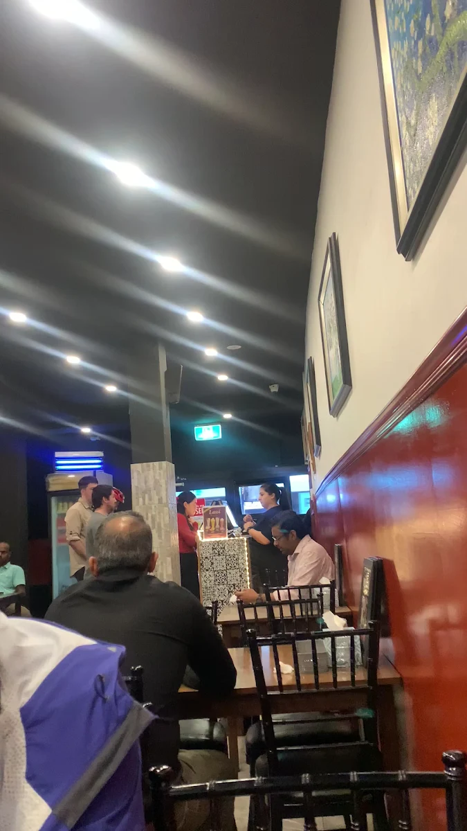 Vibe, Himalaya Authentic Pakistani & Indian Restaurant
