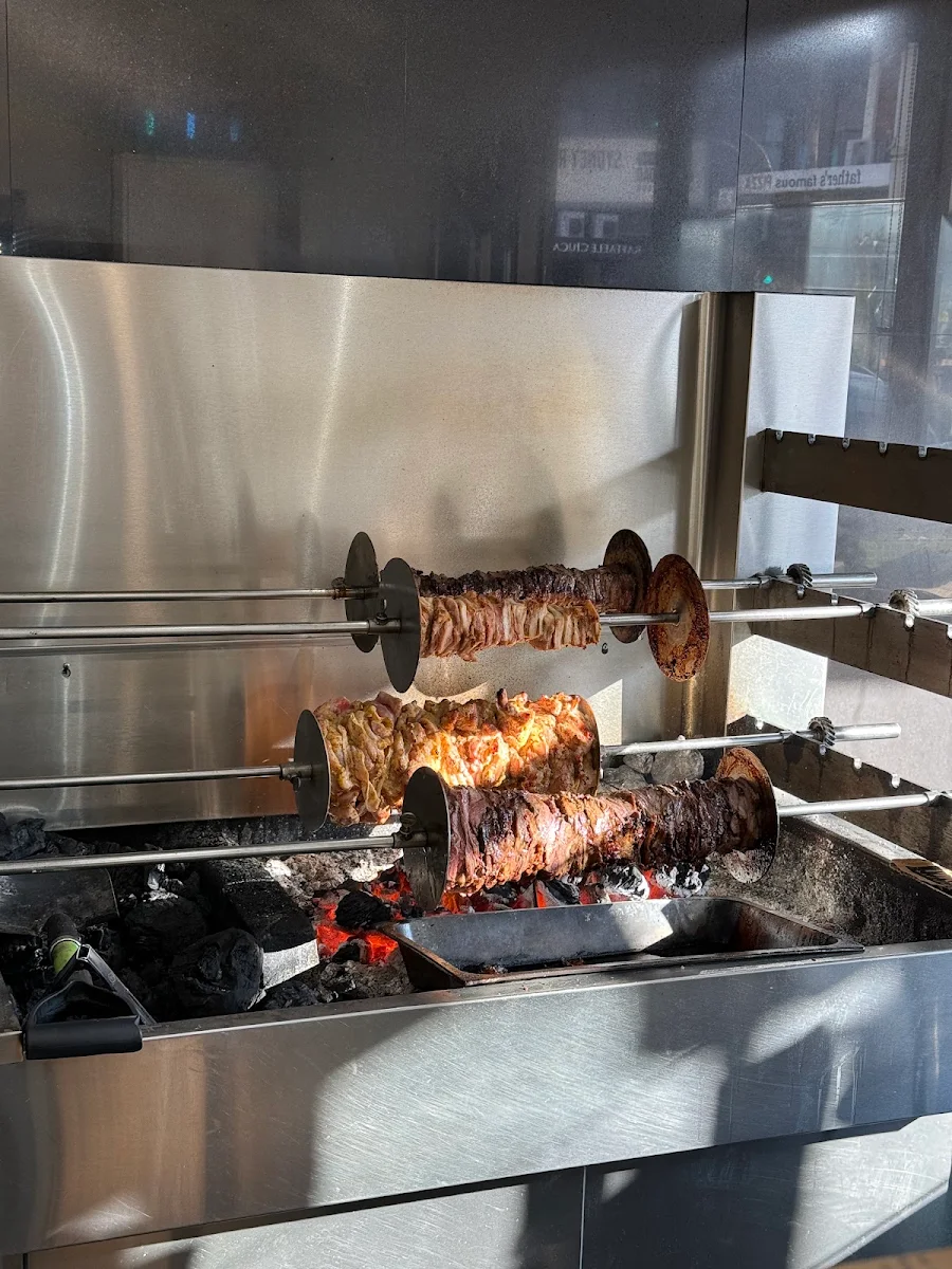 Vibe, Souvlaki Story