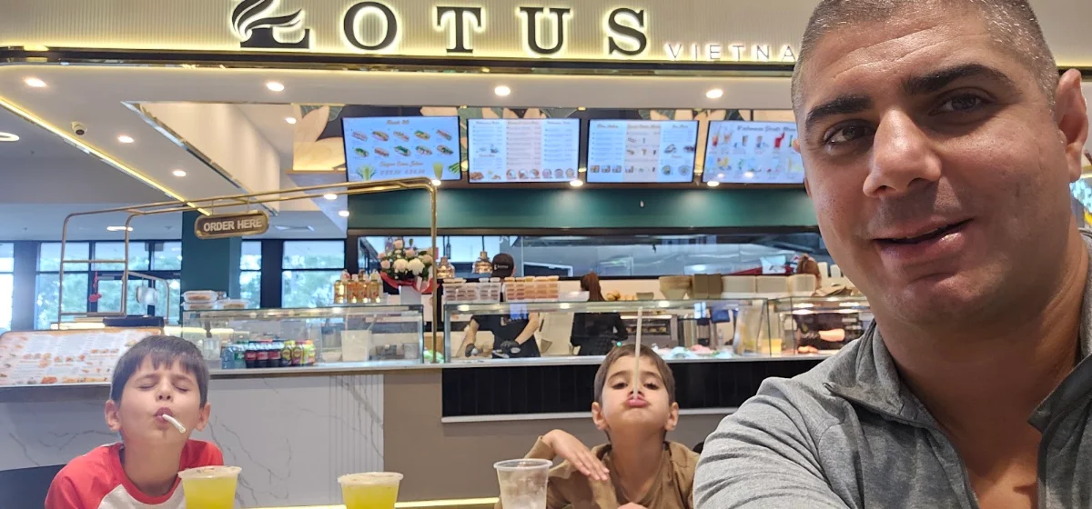 Vibe, Lotus Vietnamese Cuisine