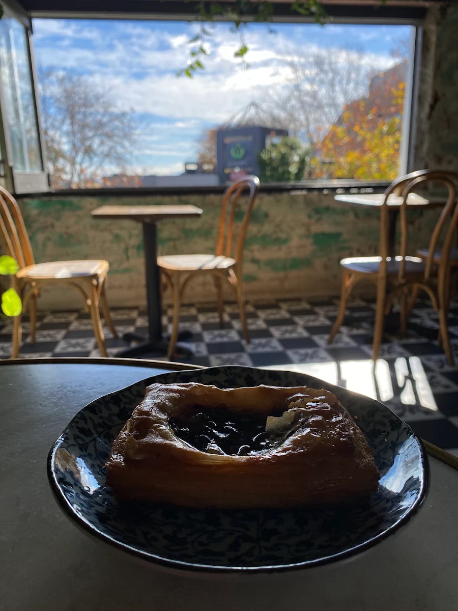 Food & drink, La Baguette