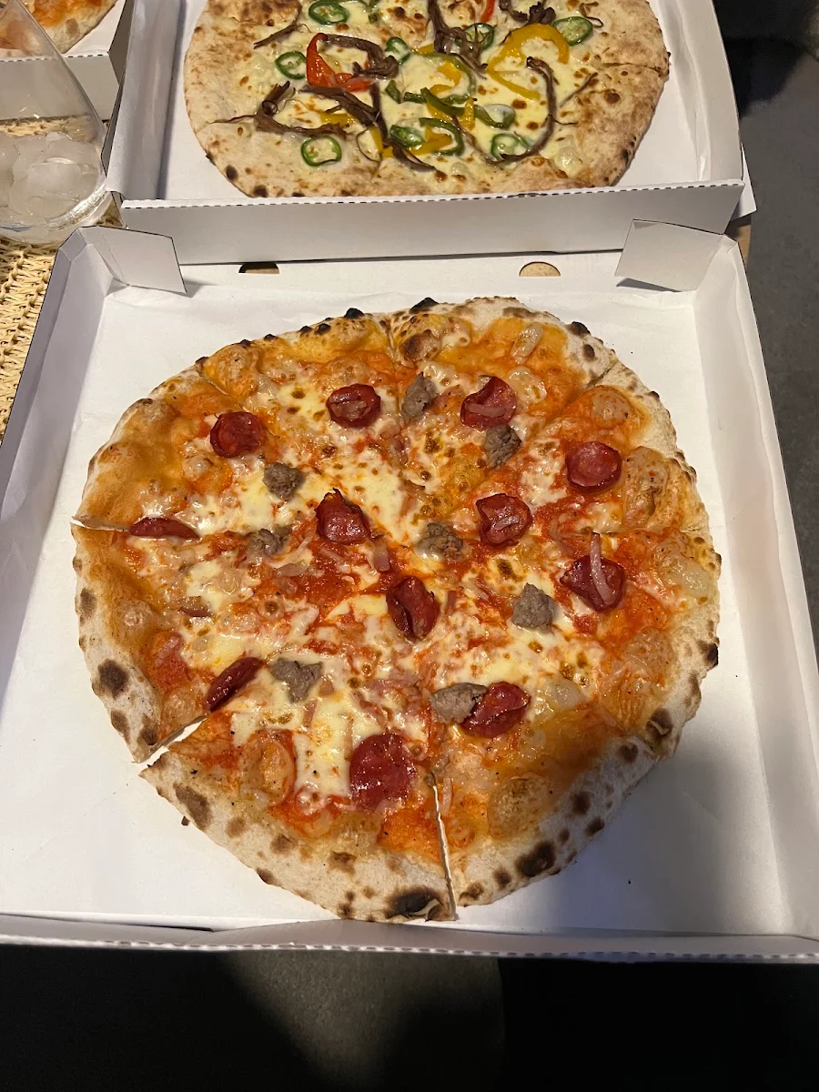 Food & drink, Gerry's Deli & Pizzeria