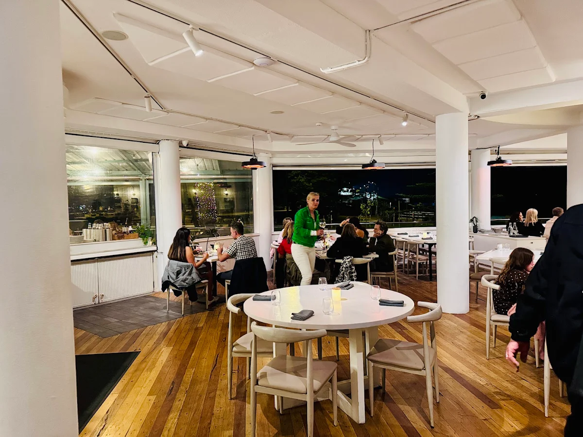 Vibe, The Pines Cronulla