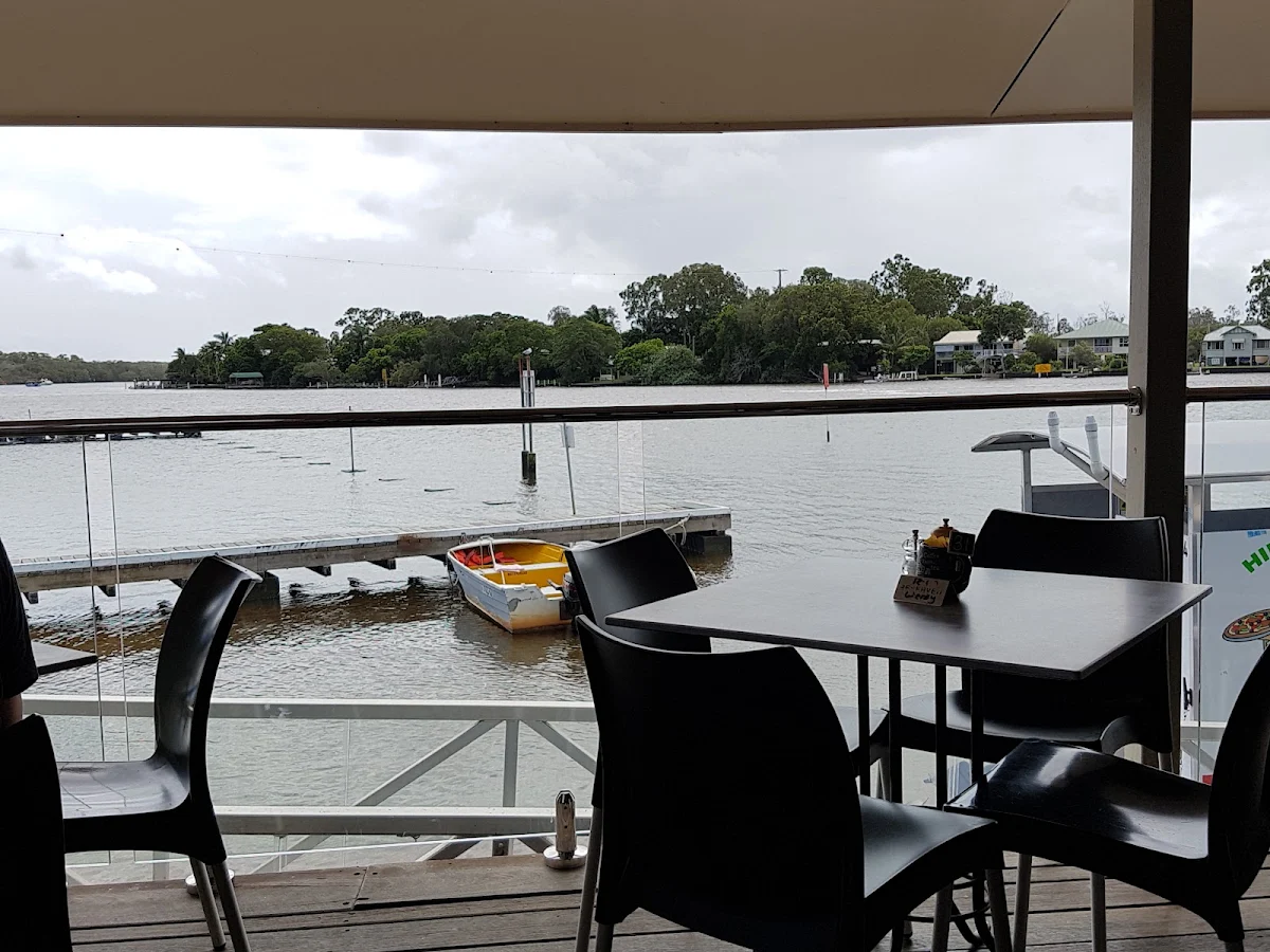 Vibe, Cafe VinCino