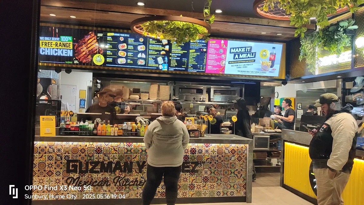 Vibe, Guzman y Gomez - Sunbury
