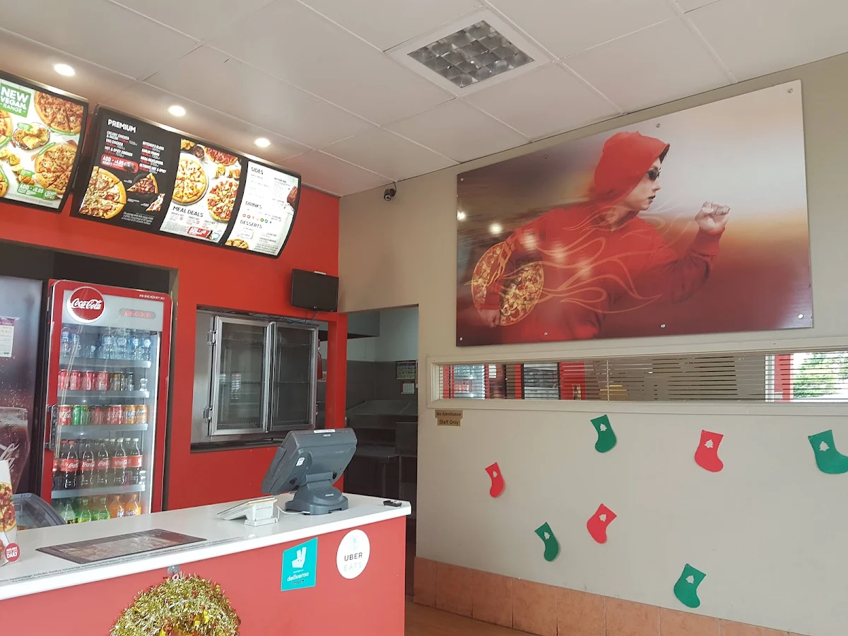 Vibe, Pizza Hut Mile End