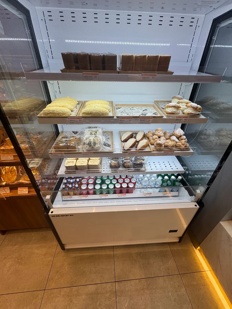 Vibe, CB Bakery Cafe Lidcombe