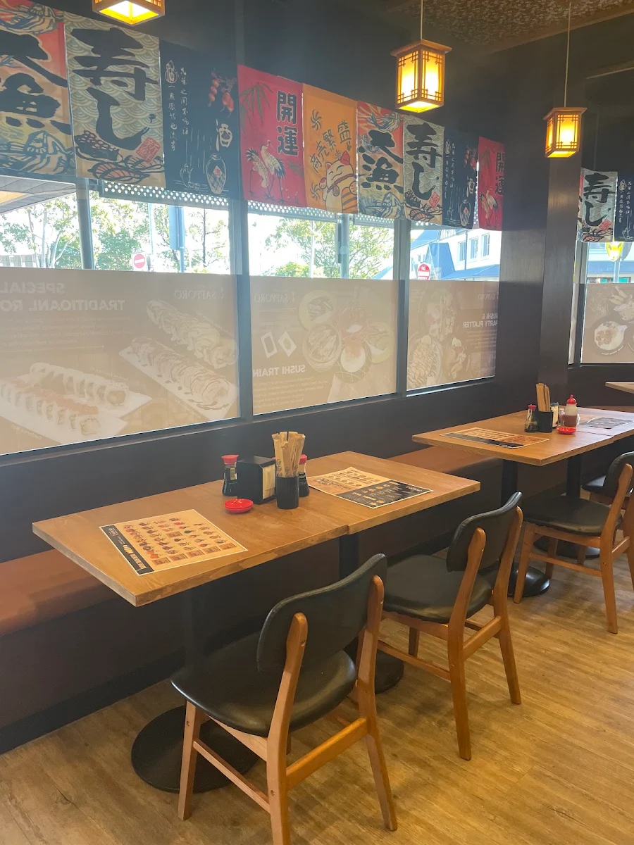 Vibe, Sushi Train Sapporo
