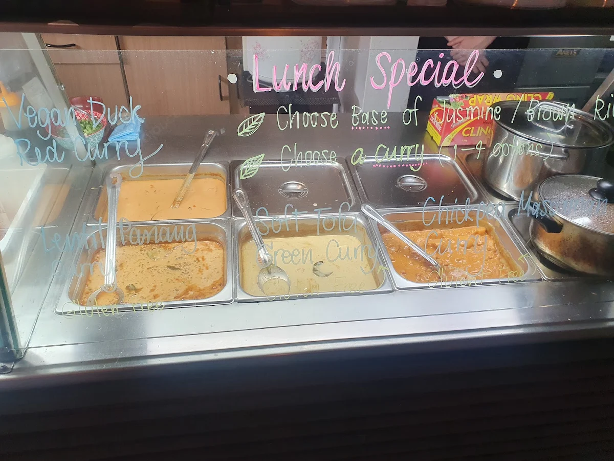 Vibe, Cookatoo Kitchen - 100% Vegan