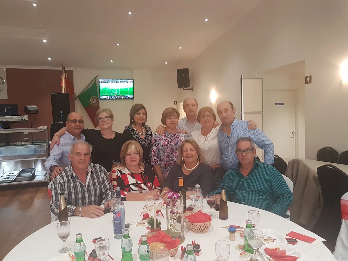 Vibe, Grupo Cultural E Folclorico Sol de Portugal