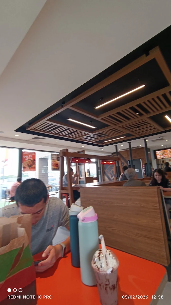 Vibe, Hungry Jack's Burgers Springvale