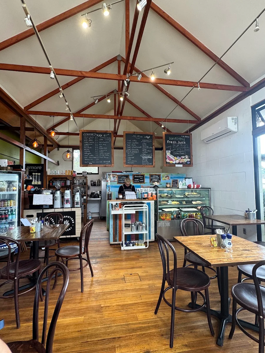 Vibe, NaMoo Cafe