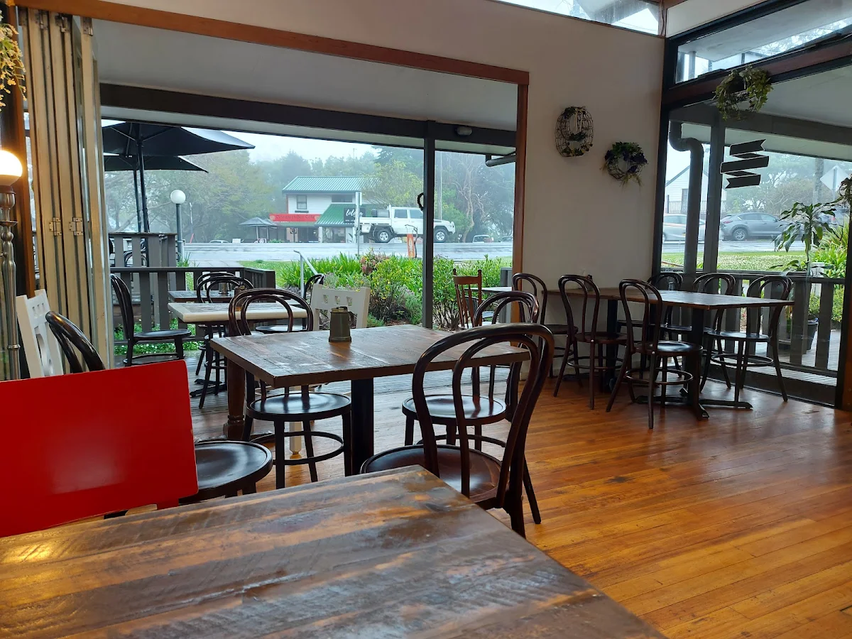 Vibe, NaMoo Cafe