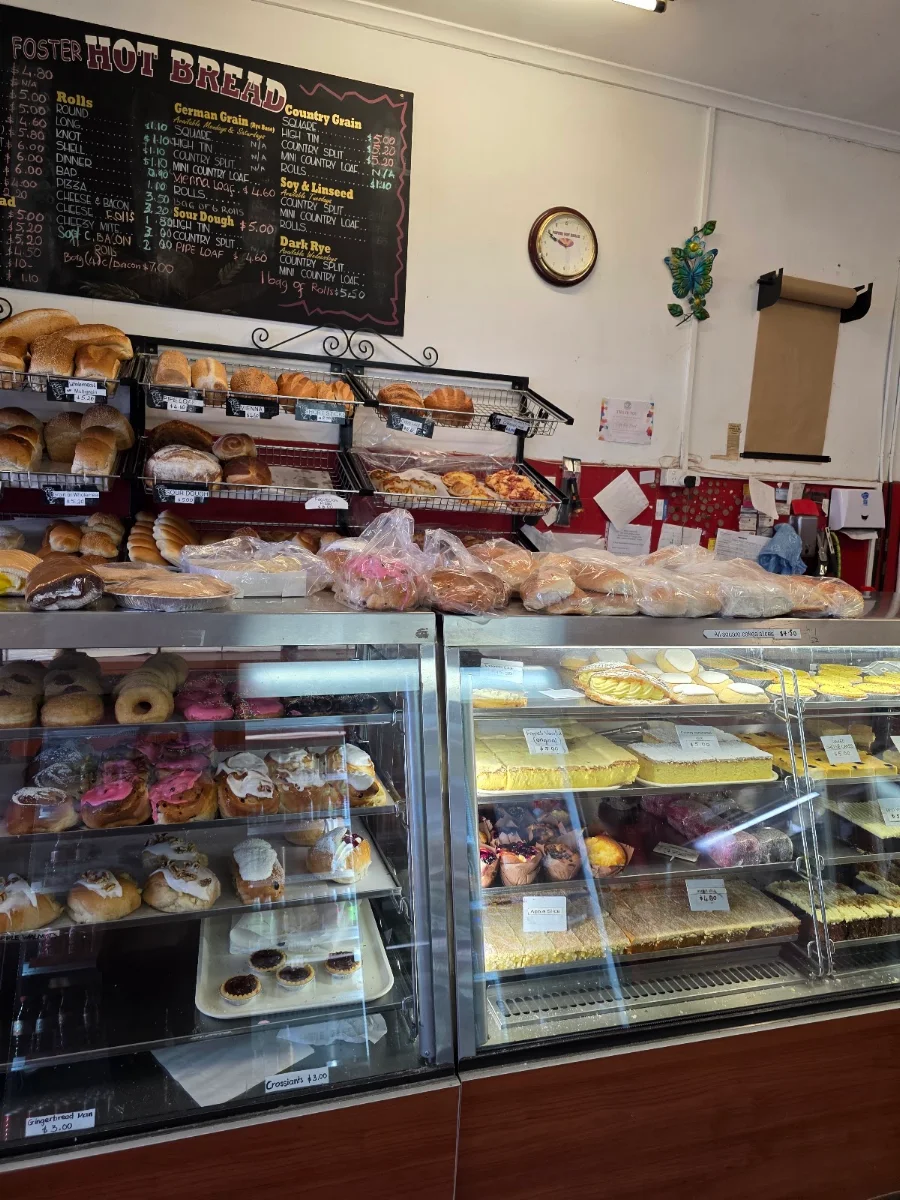 Vibe, Foster Hot Bread Shop