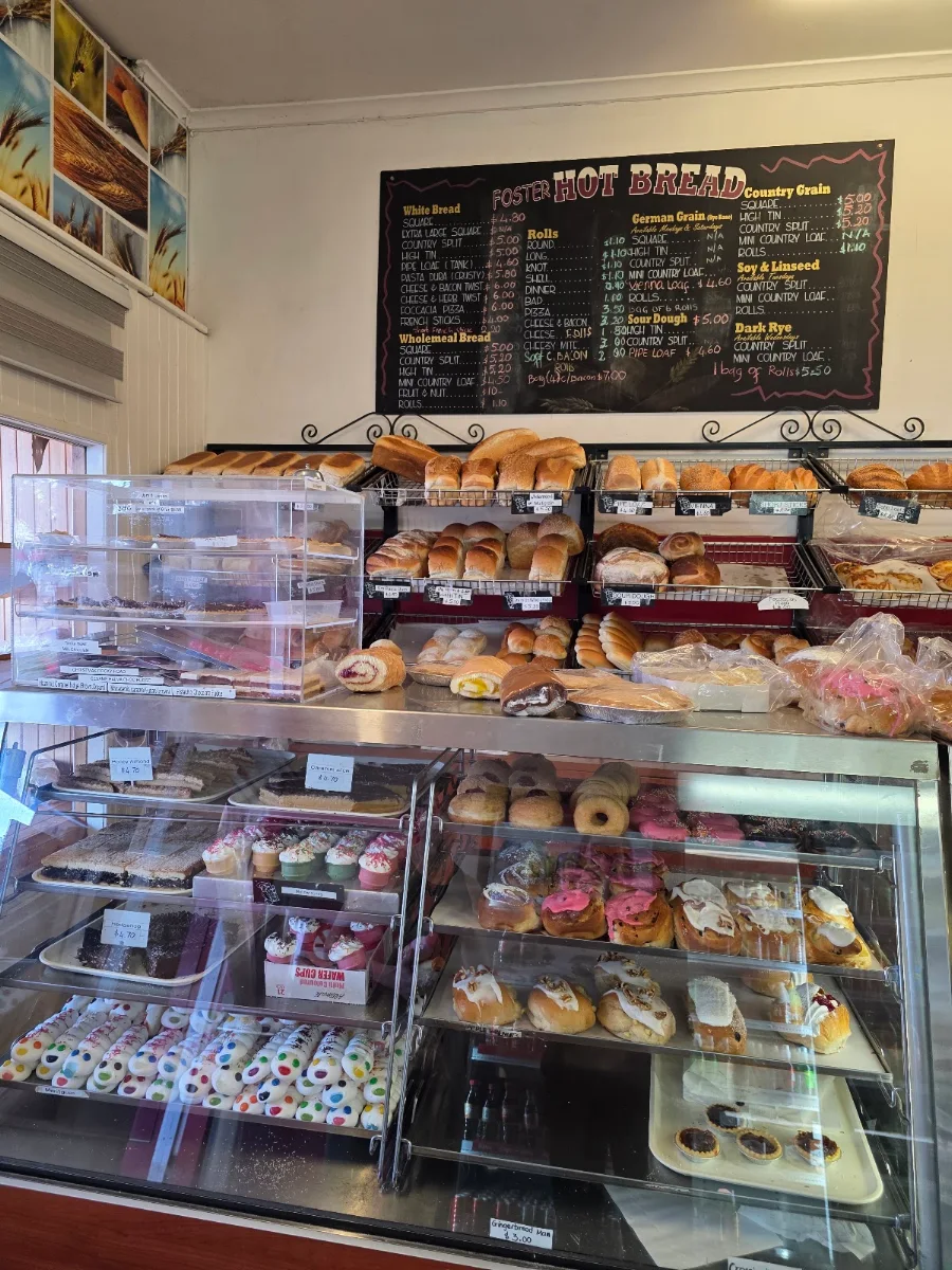 Vibe, Foster Hot Bread Shop