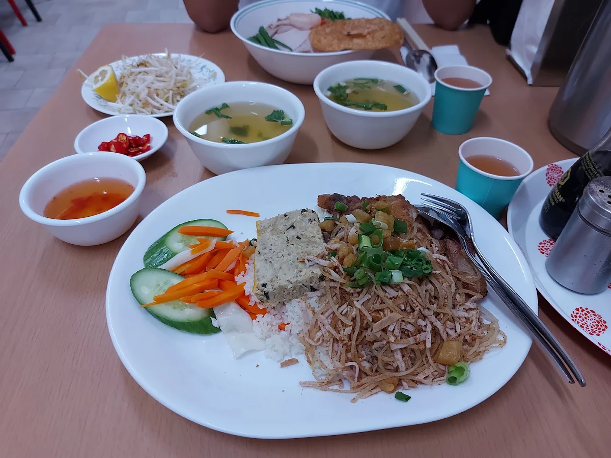Food & drink, Thanh Van Restaurant