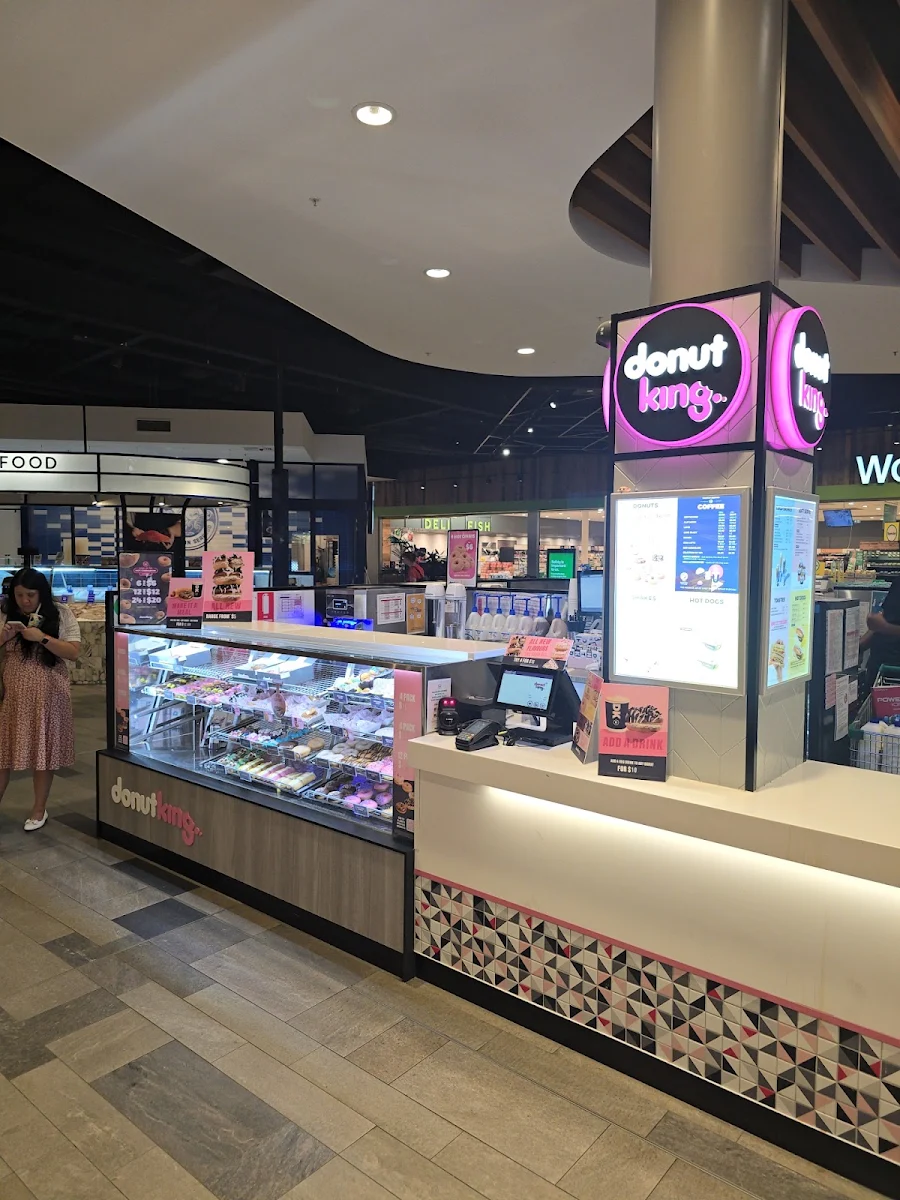Vibe, Donut King Belmont