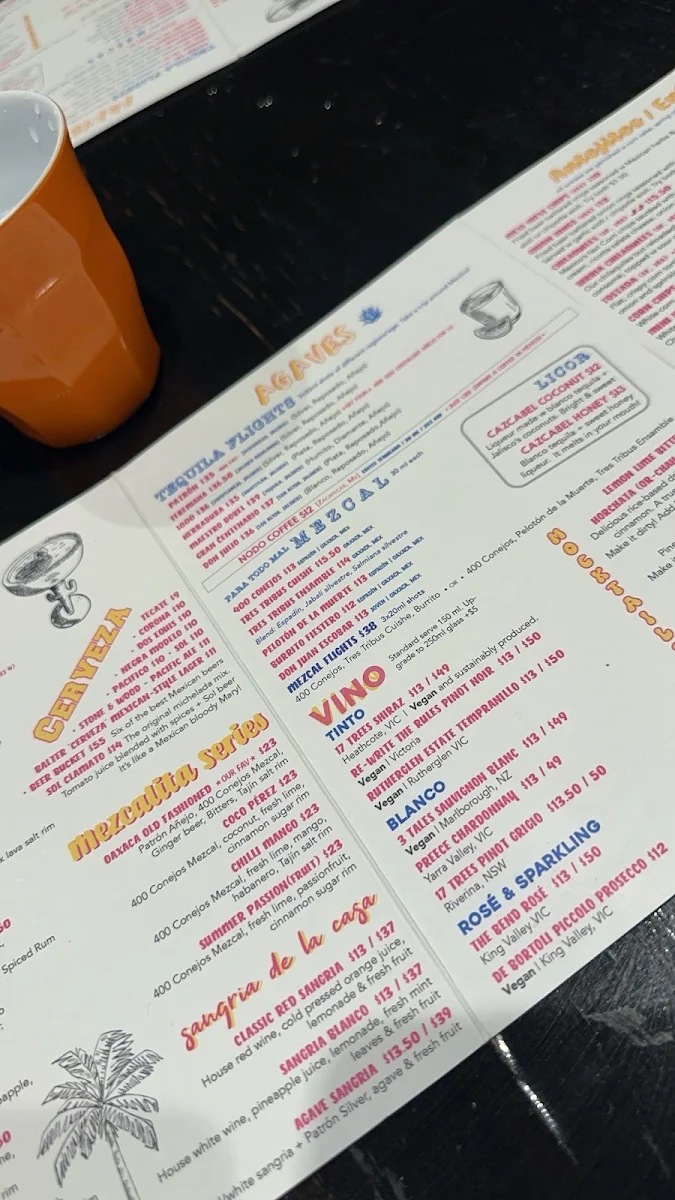 Menu, Hecho En Mexico Altona