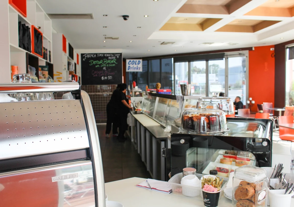 Vibe, Detour Cafe and Catering Sunshine