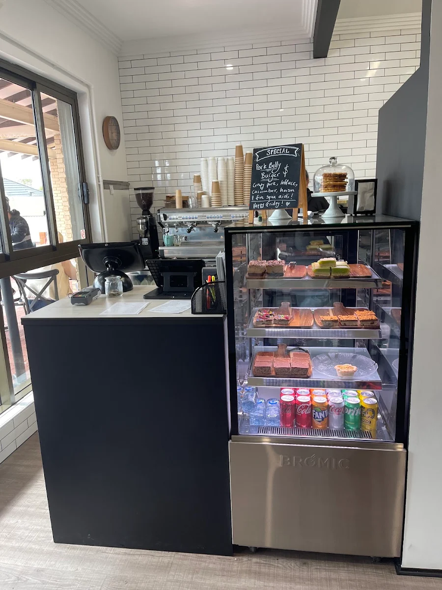 Vibe, Ryan John Coffee and Kitchen