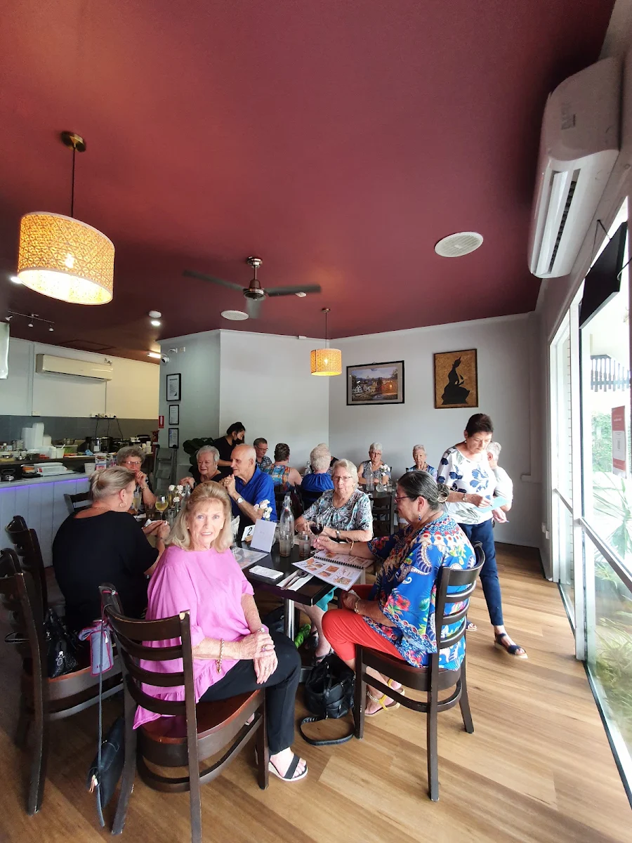 Vibe, Fantastic Thai