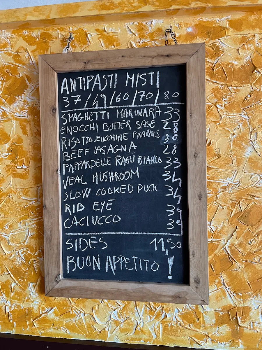 Menu, Cucina Di Gió Restaurant