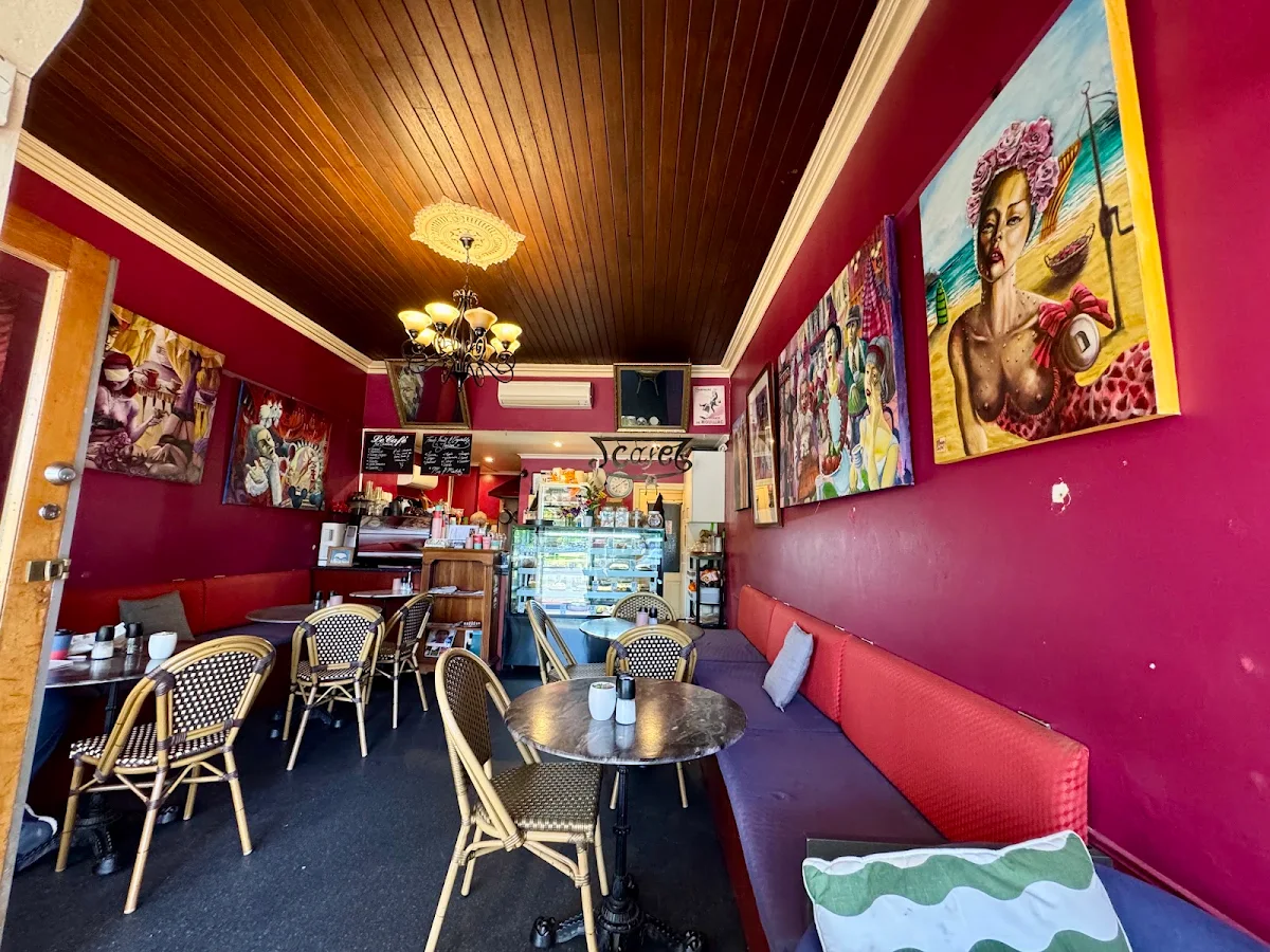 Vibe, Le Cafe on St George