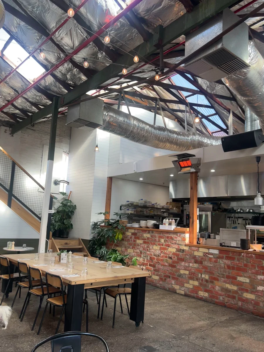 Vibe, Hydrant Food Hall