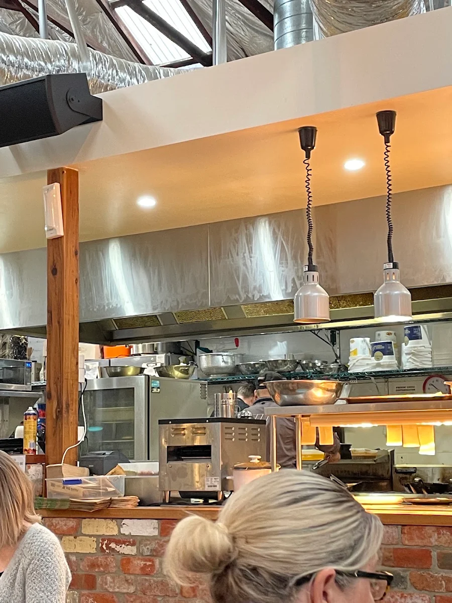 Vibe, Hydrant Food Hall