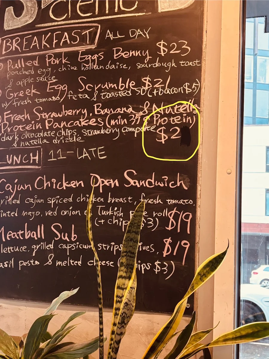 Menu, Creme Port Melbourne