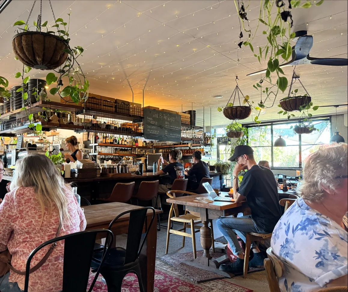 Vibe, The Hideout Coffee House