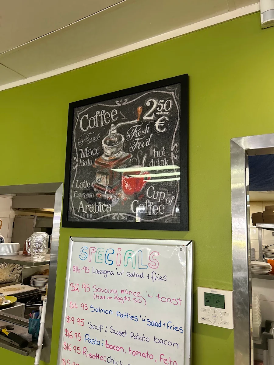 Menu, Luv a Coffee Beenleigh