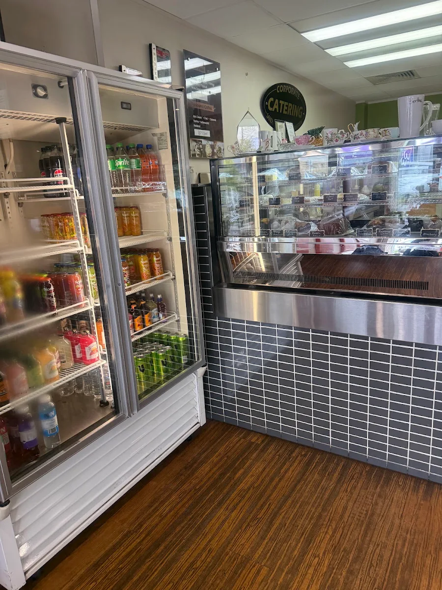 Vibe, Luv a Coffee Beenleigh