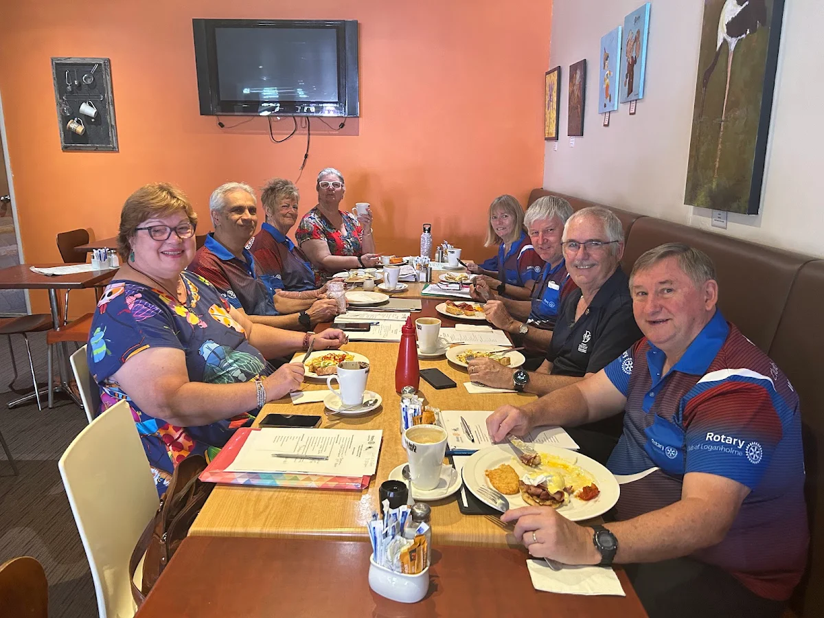 Vibe, Luv a Coffee Beenleigh