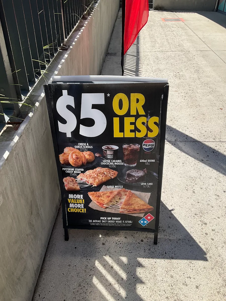 Menu, Domino's Pizza Lilydale