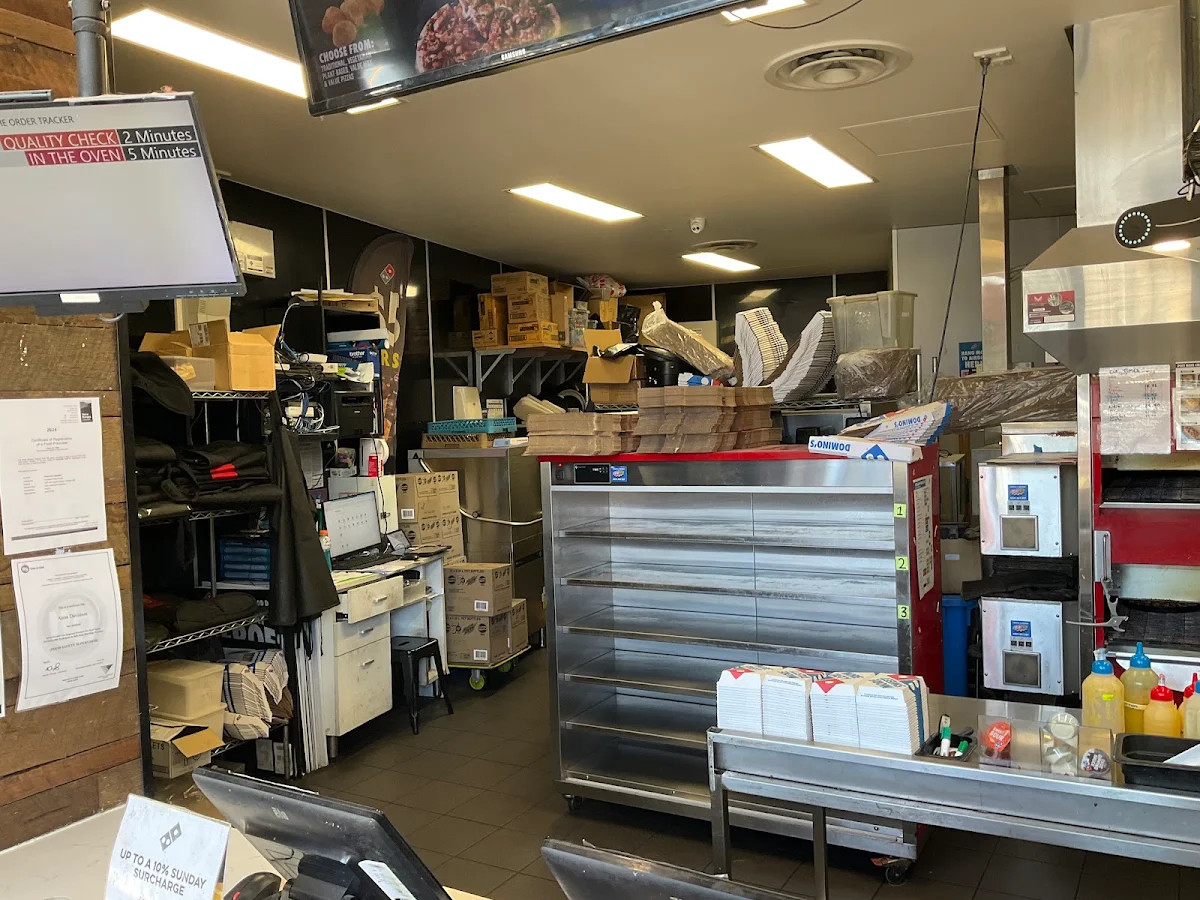Vibe, Domino's Pizza Lilydale