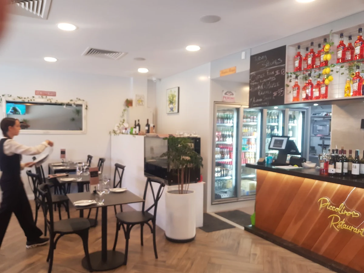 Vibe, Piccolino Restaurant
