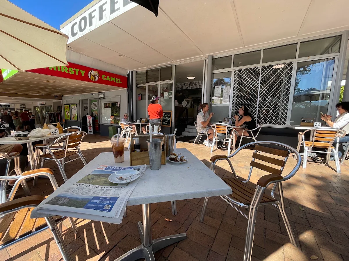 Vibe, Mountain Stop Cafe