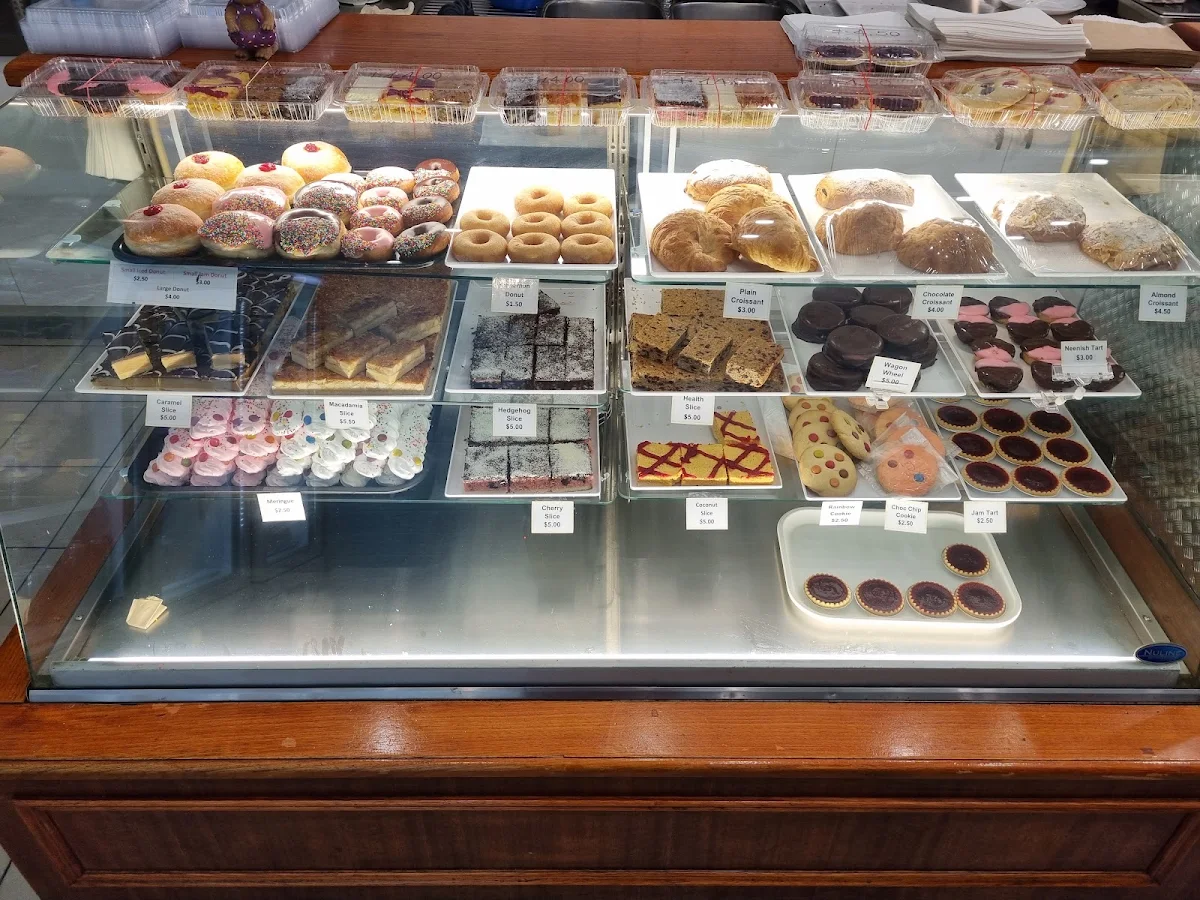 Vibe, PT Roll Bakery
