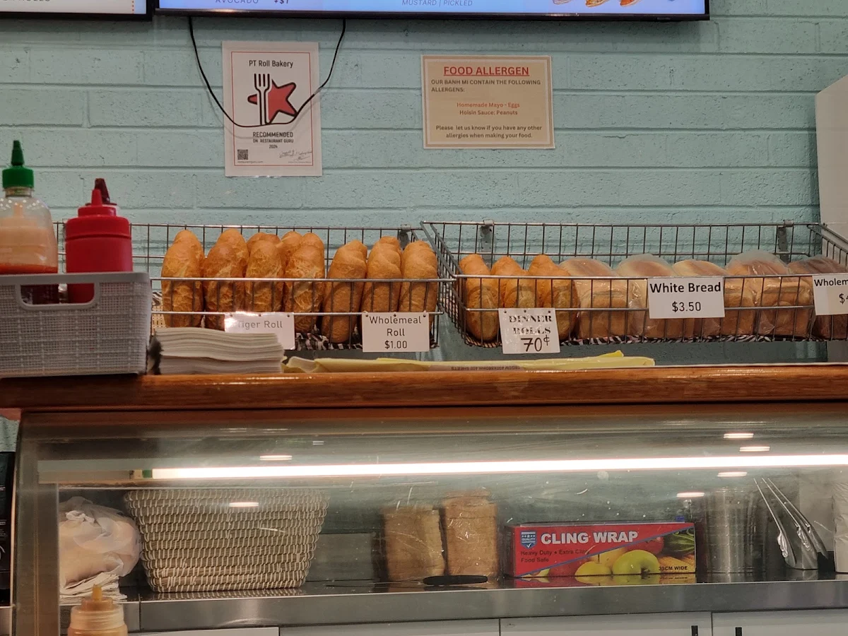 Vibe, PT Roll Bakery