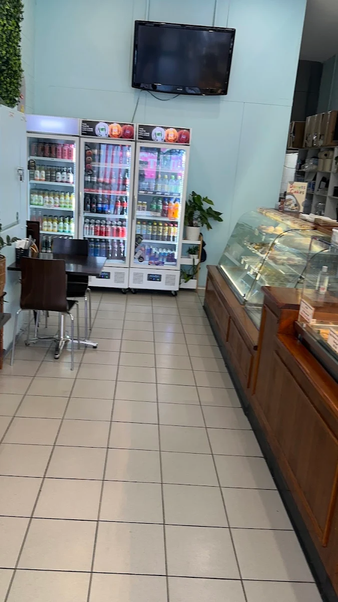 Vibe, PT Roll Bakery