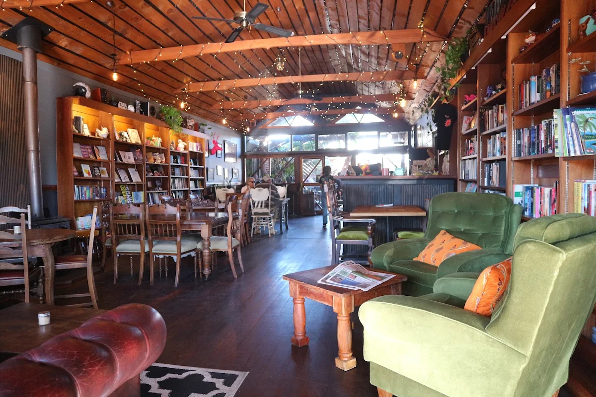 Vibe, Thb.D Cafe (Teahouse Books Denmark)