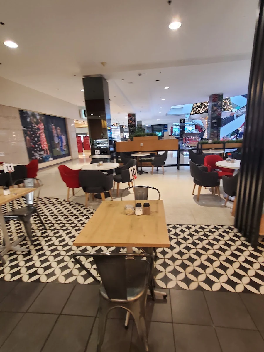 Vibe, Café Galiano