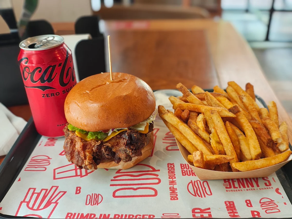 Food & drink, Benny's American Burger Milton